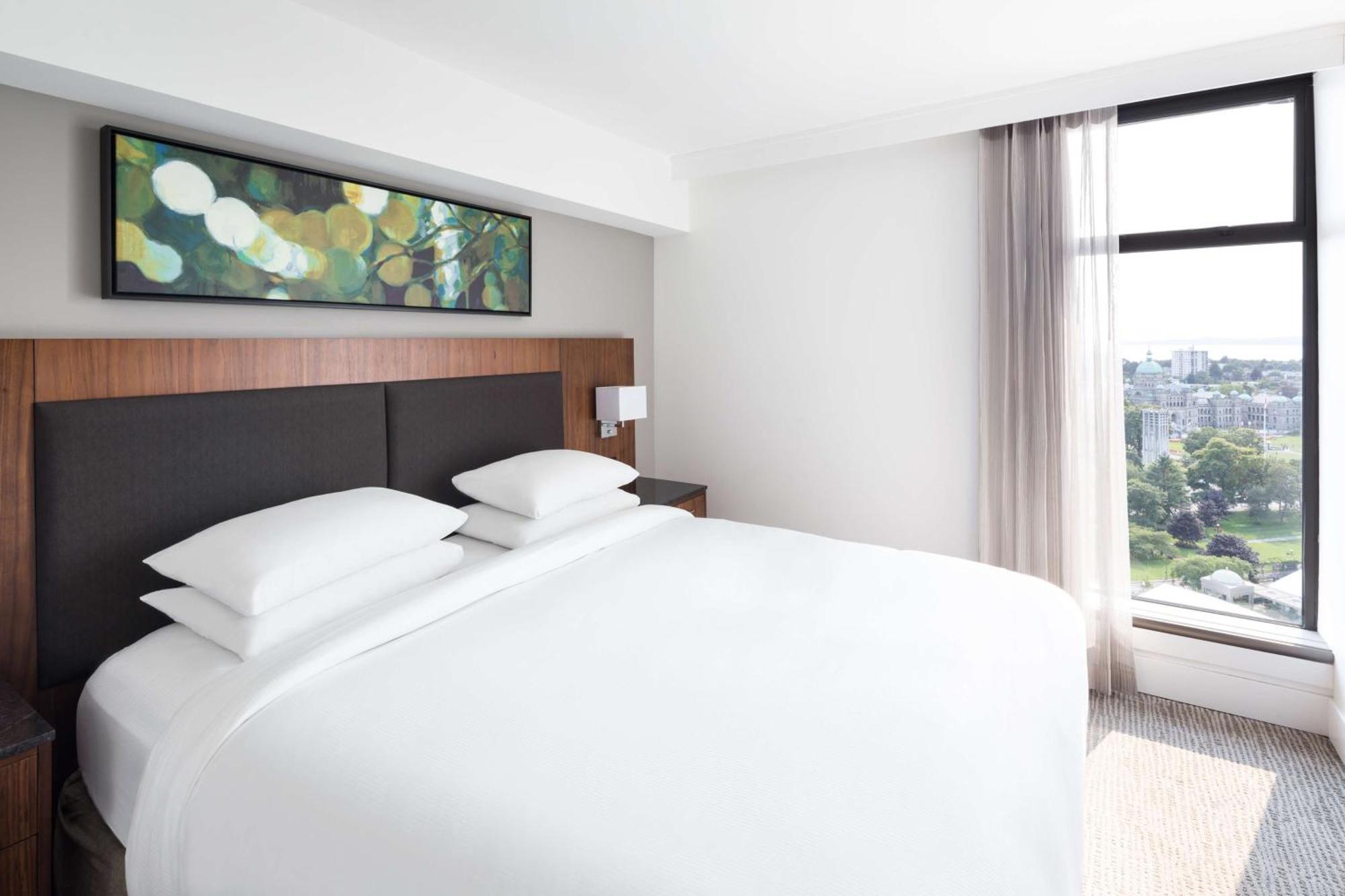 Doubletree By Hilton Hotel & Suites Victoria Exterior foto
